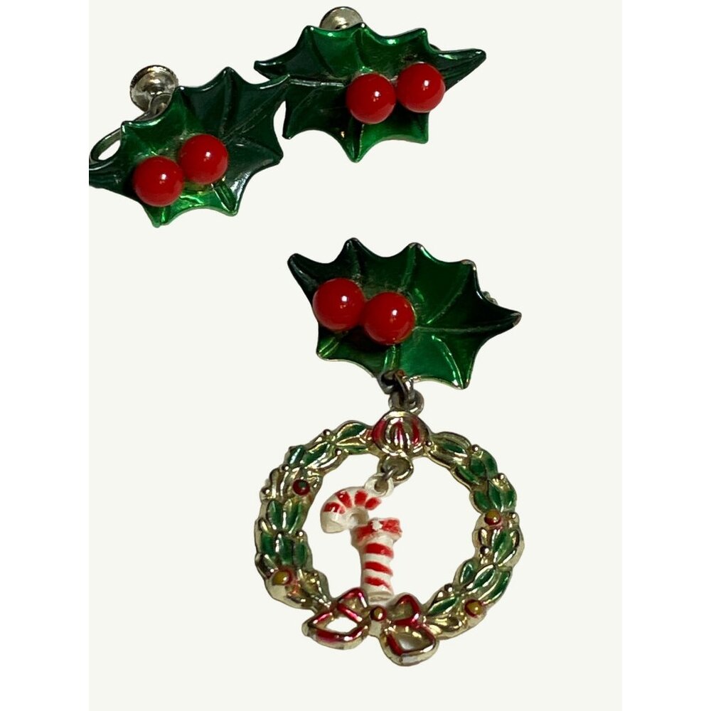 Christmas Jewelry  Holly & Wreath Screw Back Earrings & Brooch Set